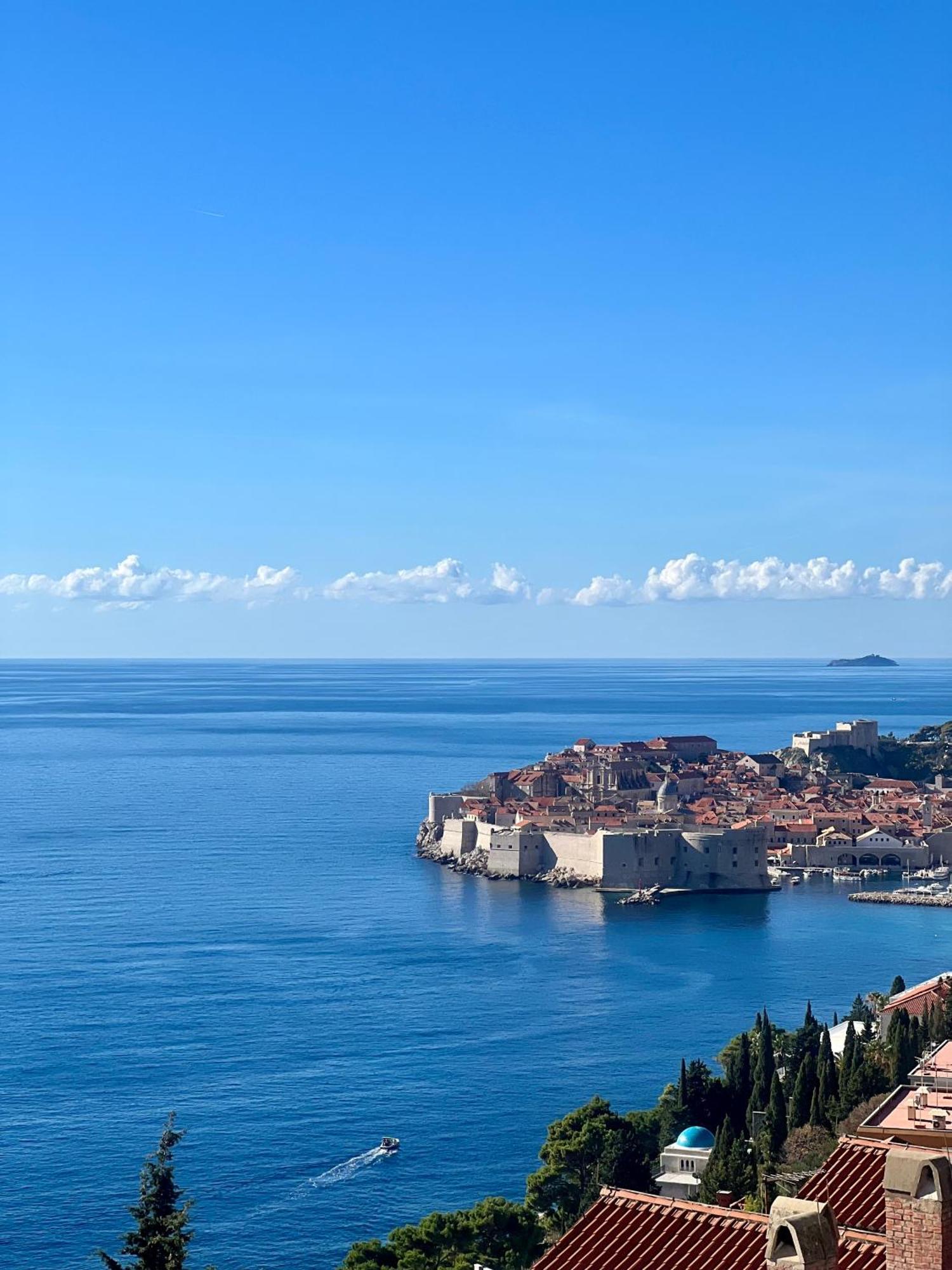 Three Bedroom Apartment With Old Town View - Orlanda'S Apartment Dubrovnik Exterior photo